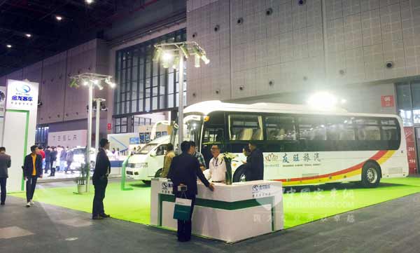純電動版凱歌輕客以及XMQ6110商務通勤車