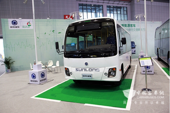 申龍SLK6663純電動公交車