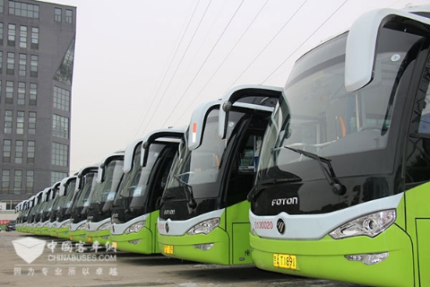 裝載康明斯ISB6.7E6發(fā)動機的八方達公交車隊