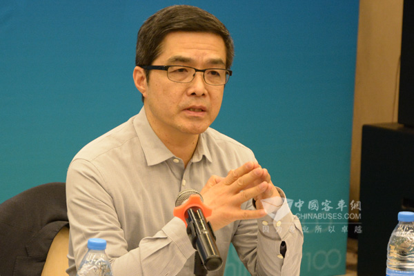 歐陽明高答客車網：“十三五”客車電池什么樣