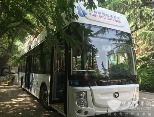 福田歐輝拉開(kāi)中國(guó)氫燃料電池電動(dòng)客車(chē)上線(xiàn)運(yùn)營(yíng)序幕