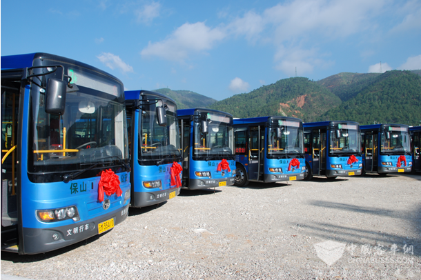 云南：保山中心城市64輛純電動(dòng)公交車投入運(yùn)營(yíng)