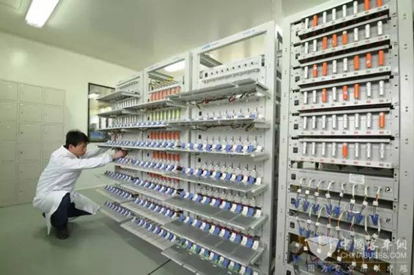工信部：1-4月我國鋰離子電池累計生產17.6億自然只