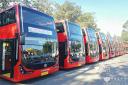 國內首條電動雙層觀光車線路綻放銀隆“中國紅”