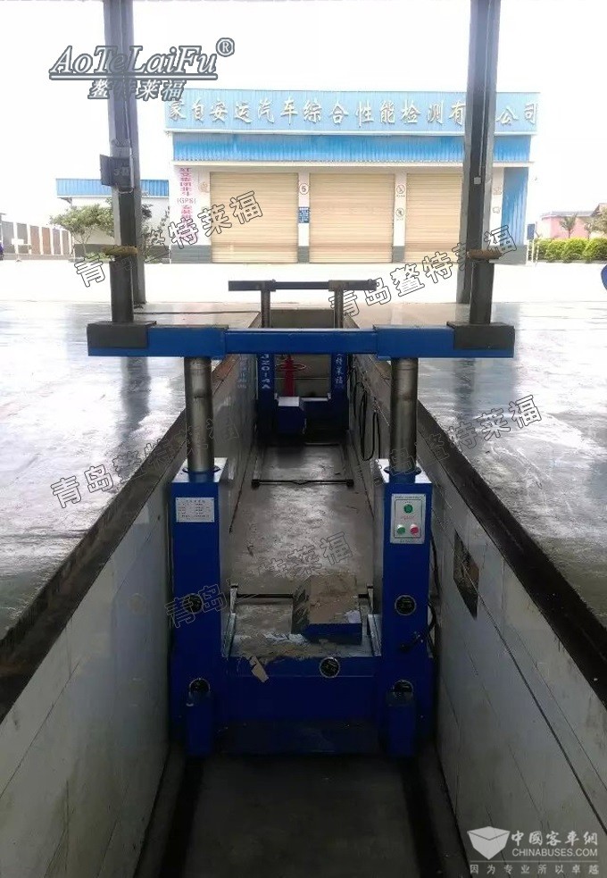 地溝舉升機，AL-QJJ20/30-4A,專用客車舉升，大巴舉升
