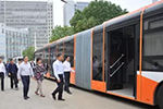 廣東湛江市市長(zhǎng)王中丙一行到訪揚(yáng)子江汽車調(diào)研、考察