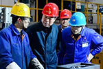 法士特嚴鑒鉑董事長深入寶雞廠區生產一線調研