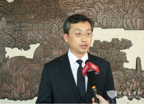 【北京電視臺專訪福田汽車集團總經理鞏月瓊】