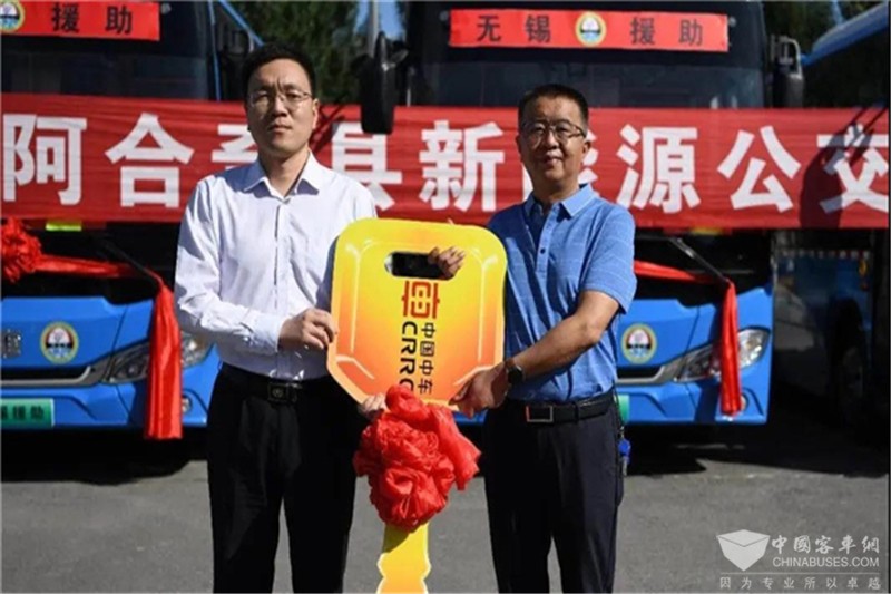 中車(chē)電動(dòng)新巴客批量交付新疆阿合奇