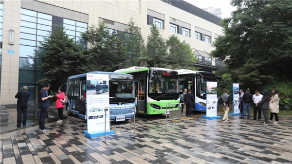 中車電動(dòng)全域布局“綠色智慧城市交通方案”丨“最美公交司機(jī)”成都站