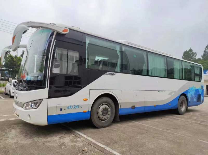 國(guó)五非營(yíng)運(yùn)佛山牌48座宇通6115中門(mén)一手企業(yè)自用車(chē) 