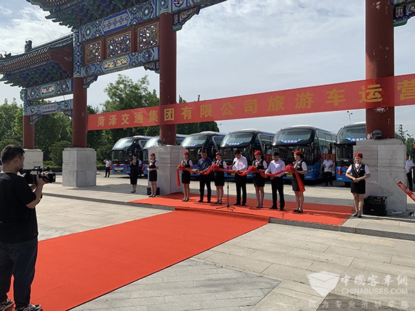中通客車 菏澤市 13米 旅游大巴 客運(yùn)業(yè)務(wù) 轉(zhuǎn)型升級(jí)