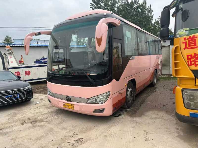  38座有暖氣通倉可調座椅宇通6906客車