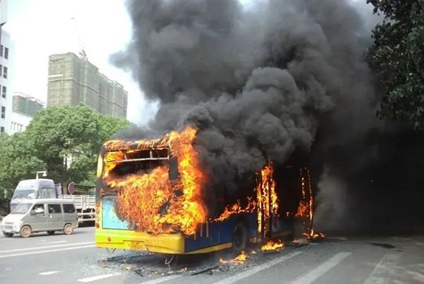 如何預(yù)防公交車輛發(fā)生自燃？?這些事項(xiàng)值得注意