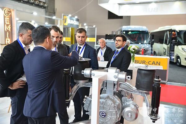 盤轂動力 BUSWORLD 公交系統 解決方案 輪轂電驅動