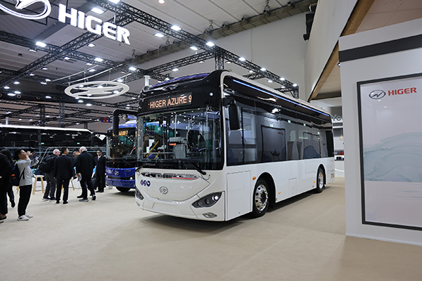 智能配置驚艷客車發源地 海格Azure 9純電巴士亮相busworld