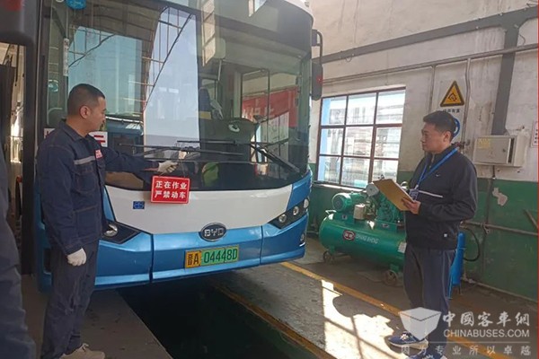 優秀駕駛員 安全駕駛 團隊合作 老司機