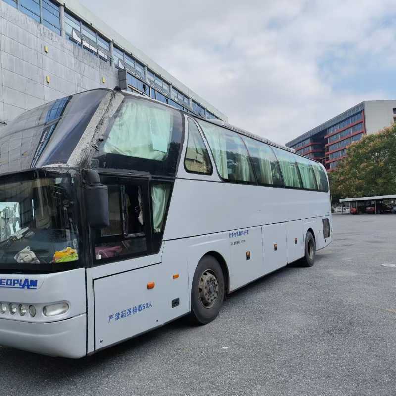 國(guó)五50座青年6127氣囊中門車
