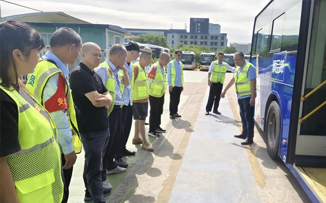 深圳東部公交：駕駛員“換位體驗(yàn)” 共筑安全出行防線