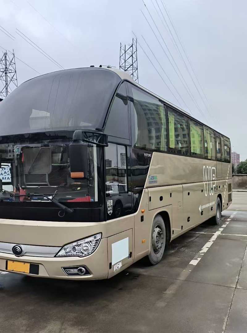 2019年11月有司機臥鋪國五50座宇通6122氣囊營運車