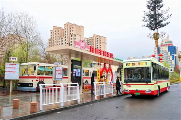 金龍帶你重溫“停靠在八樓的2路汽車”
