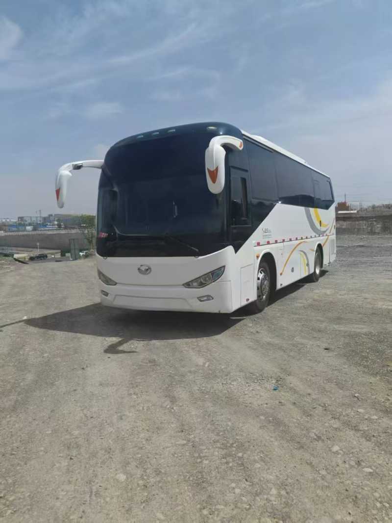 2019年上牌多臺(tái)38座國五上饒6906客車