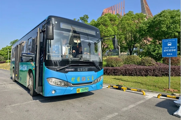 中車電動：當鄉村快遞搭上公交“順風車”