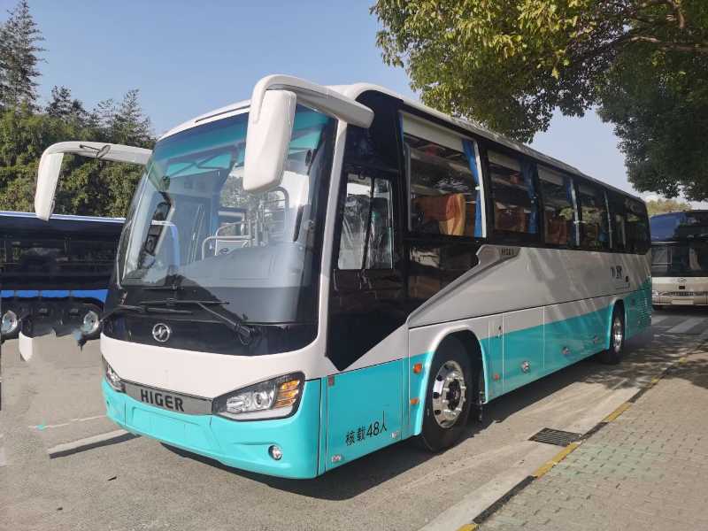 2024年上牌兩臺準新粵牌國六有公告48座海格6111氣囊中門車