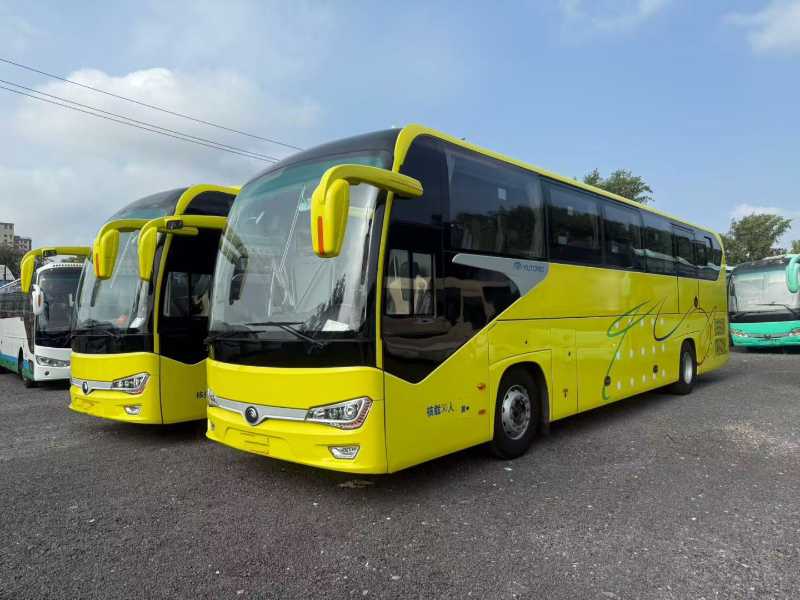 2019年6月上牌兩臺非營運東北配國五50座宇通6128氣囊車