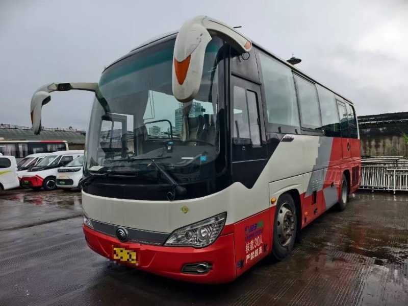2018年11月 多臺國五30座宇通6816天然氣CNG宇通6816氣囊營運車