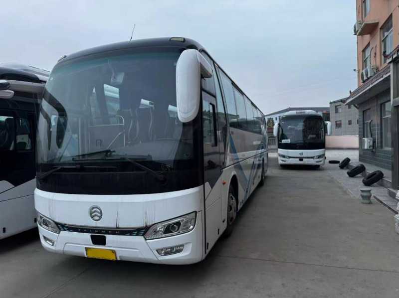 2023年10月上牌多臺國六非營運有公告50座金旅6122氣囊車