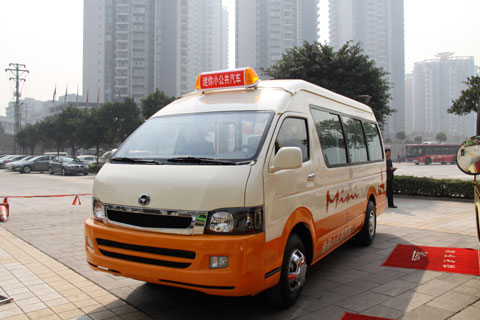 迷你小巴客車 CKZ6581D3