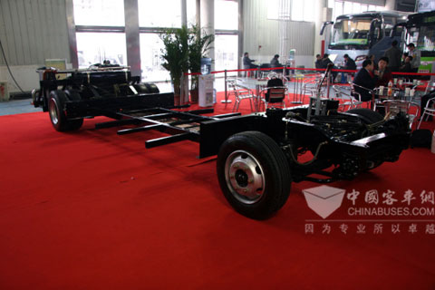 江淮HFC6703KYF底盤榮獲第五屆中國國際客車大賽“最佳客車底盤獎”
