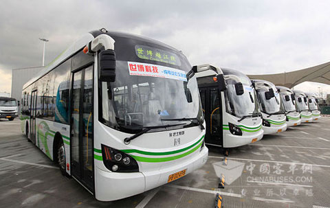 服務世博會的申沃電動公交車