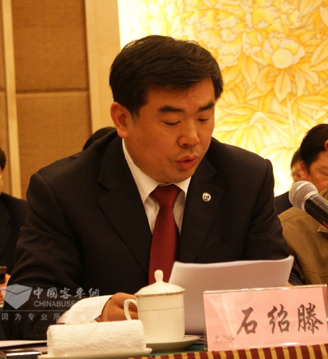 山東省加快推廣新能源客車工作座談會