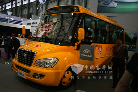 宇通ZK6662DXA92010年度最佳客車安全裝備獎  