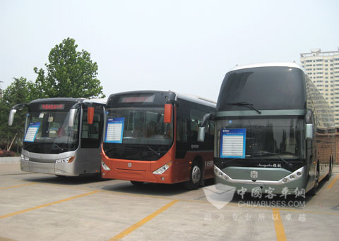 中通客車：節(jié)能減排客貨名優(yōu)車輛展上受關(guān)注