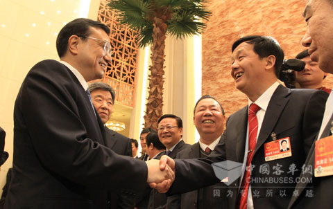 中共中央政治局常委、國務(wù)院副總理李克強(qiáng)會見湯總