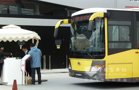 安凱純電動(dòng)公交車 上海車展獲青睞
