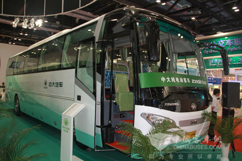 中大YCK6126BEVL型純電動(dòng)多用途旅游客車