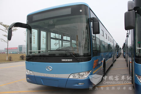 大金龍18米BRT客車