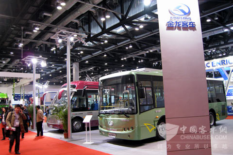 大金龍兩款精品天然氣客車亮相ANGVA 2011
