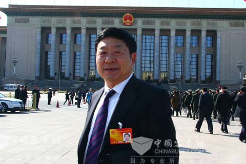 李進巔