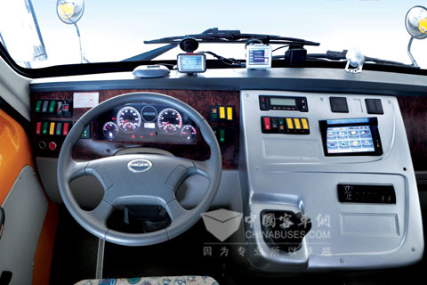 海格智慧安全校車駕駛區