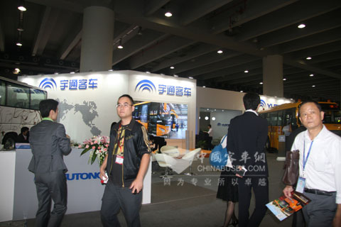 2012廣州商用車展宇通客車展臺