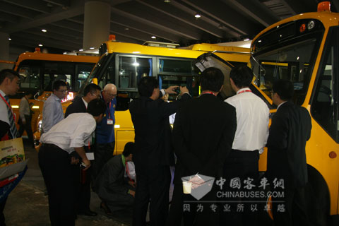 2012廣州商用車展