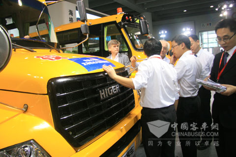 2012廣州國際商用車展覽會(huì)海格校車