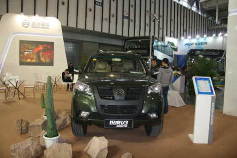 金旅SUV--銳度V3