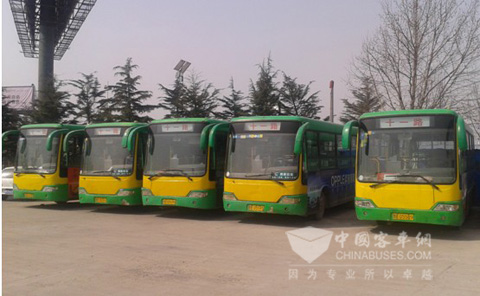 山東省平度市泰航公交公司運營的搭載江淮底盤的客車