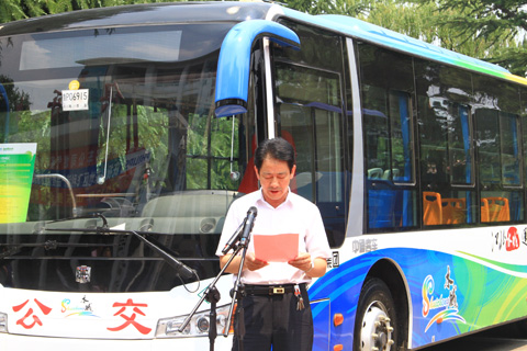 濟南長運總經理助理張紀軍發表講話